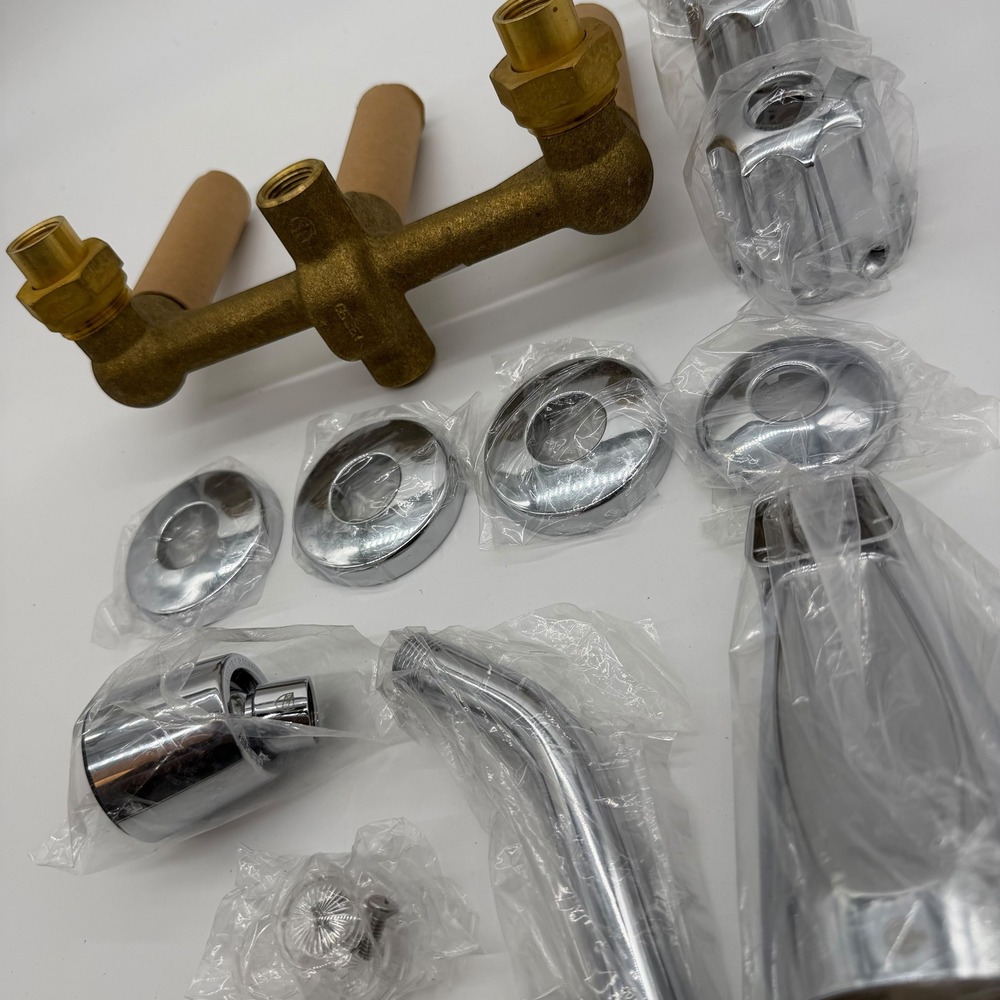 Gerber 3 Handle Tub and Shower Valve Trim Kit Chrome Finish New Open Box